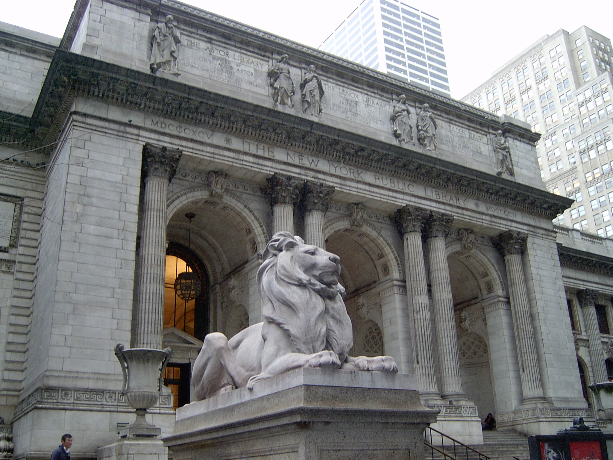 The New York Public Library v New Yorku. 